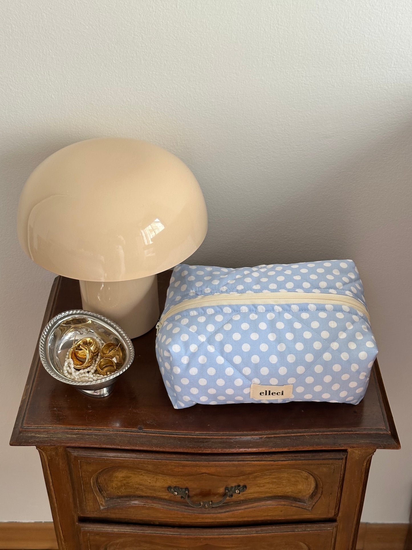 Beauty-case medium azzurro a pois