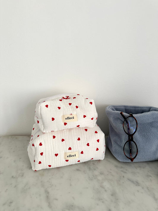 Beauty-case Mussola Bianca cuori rossi (varie misure)