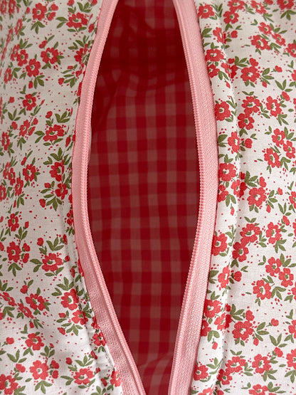 Big Fuchsia Beauty Case