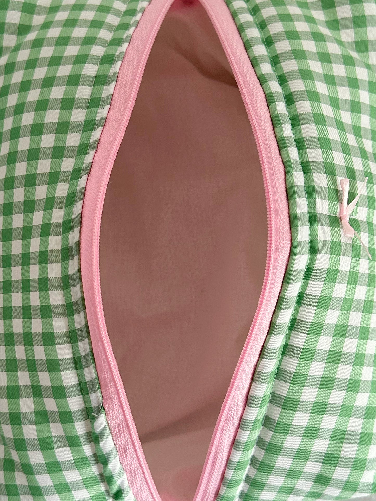 Big Fuchsia Beauty Case